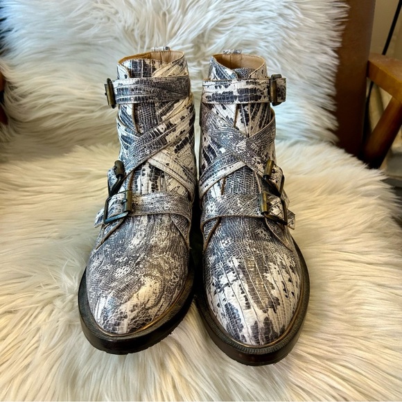 John Fluevog Modvogs Darin Boots Snake Print Leather Buckle Booties - Picture 6 of 13